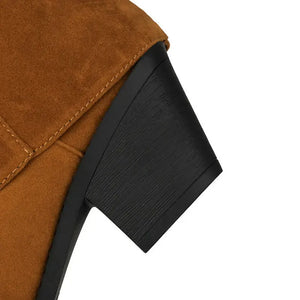 Cowboyboots i mockastil med vikt skaft och 6cm klack