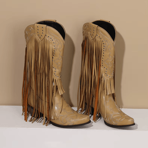 Cowboyboots med fransar och broderi i västernstil