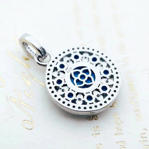Rund silverberlock med turkos och strass Silver med turkos