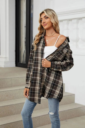Rutig lång överskjorta för dam