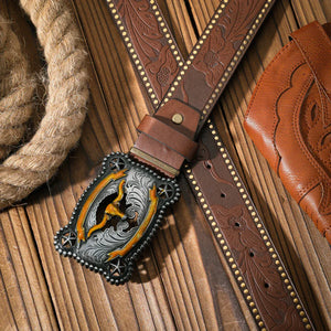 Westernbälte med antikt longhornmotiv