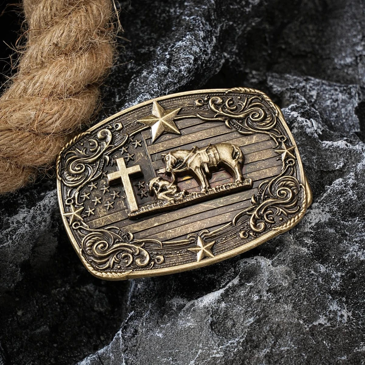 Bältespänne med kors och stjärnor westerndesign