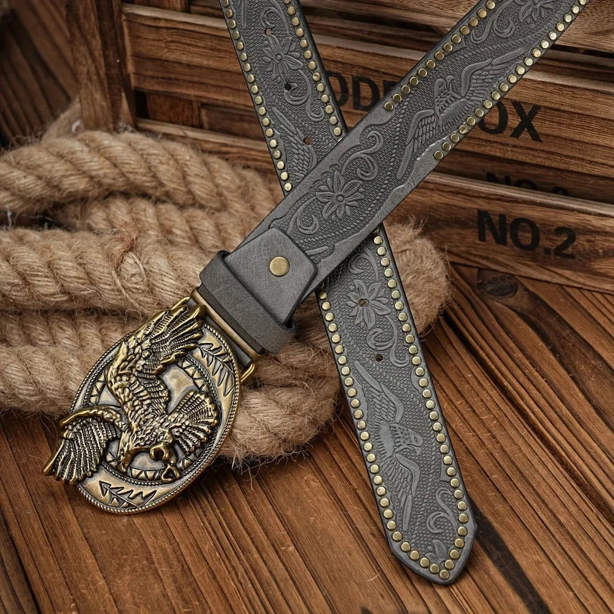 Cowboybälte med örnspänne