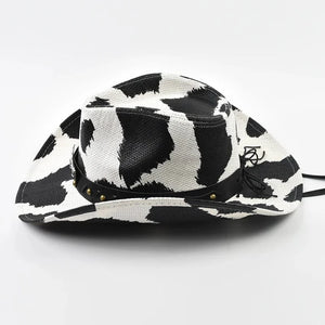 Cowboyhatt med koskinnsmönster Svartvitt koskinn / 56-58cm