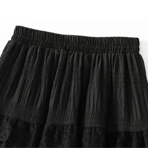 Kjol med spets