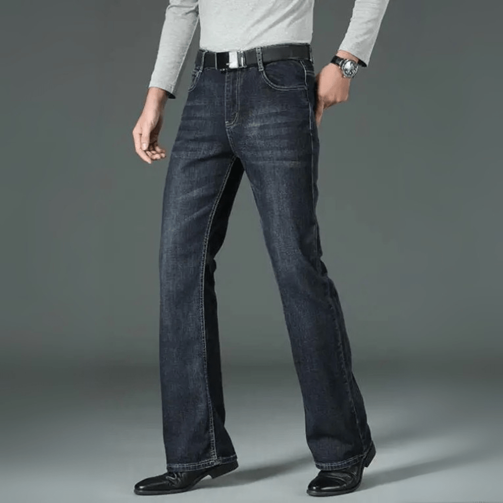 Mörkblå utsvängda jeans för herr