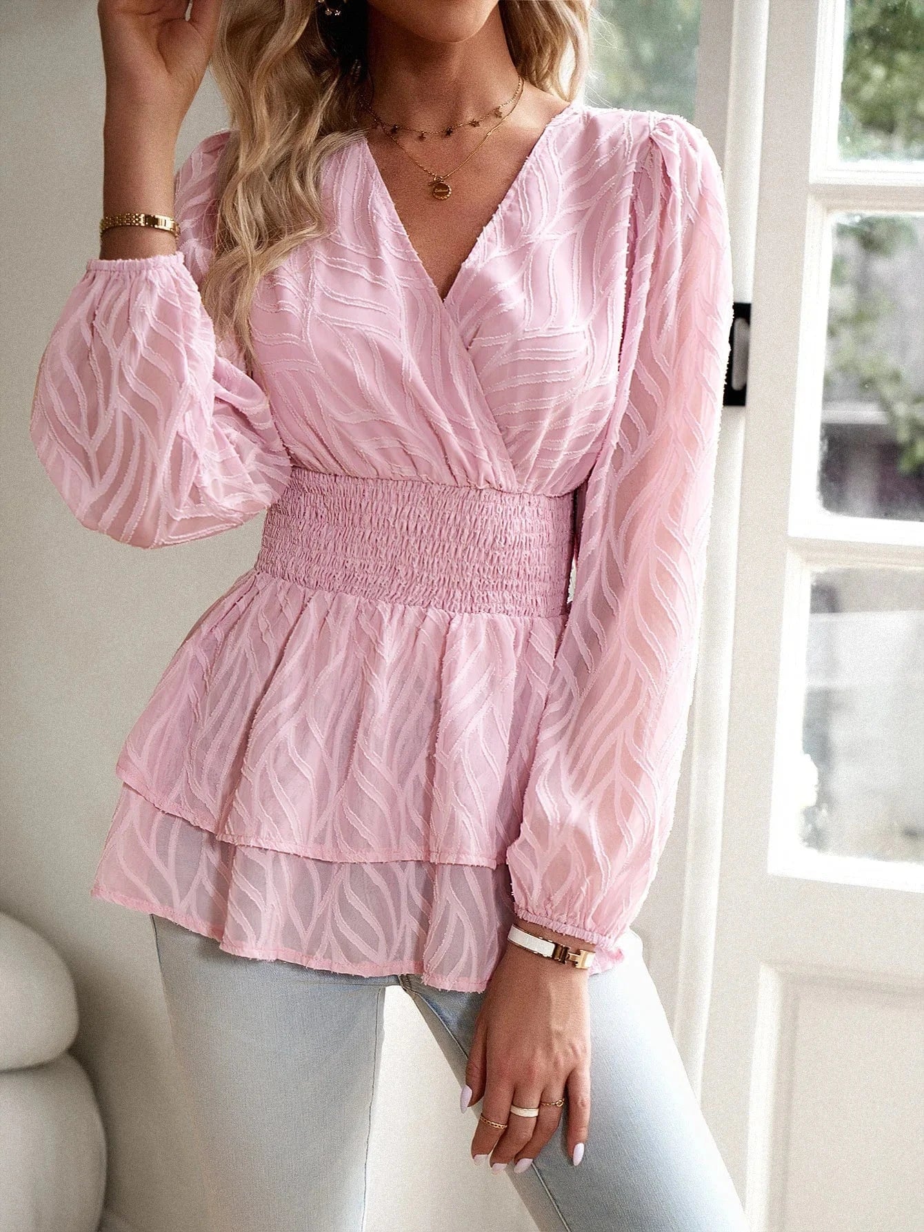 Smockad blus